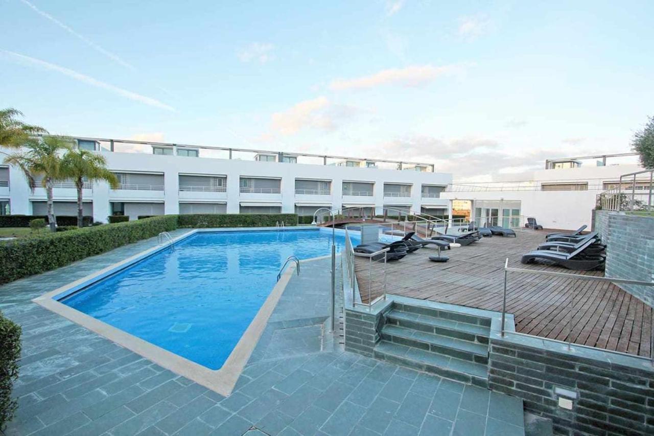 Believe In Dream Apart Contemporaneo Com Piscina Tavira Eksteriør bilde
